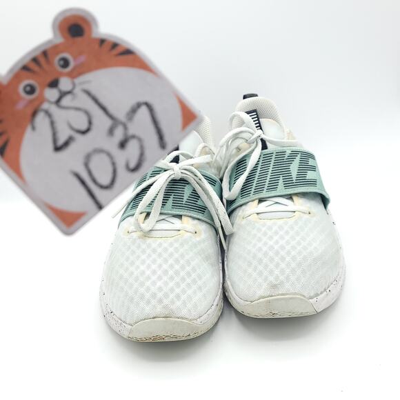 Nike In Season TR 9 AR4543-100 White green Running women's Size 9.5 - Picture 8 of 9